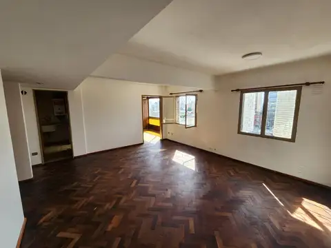 Departamento en Venta de 5 ambientes