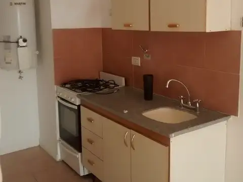 ALQUILER  MONOAMBIENTE  BOEDO