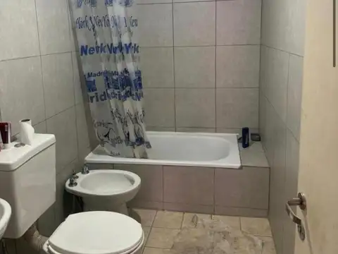 Departamento 4 ambientes con 1 baño