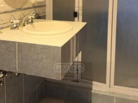 Casa Chalet  en Venta en Banco Provincia, Francisco Álvarez, Moreno