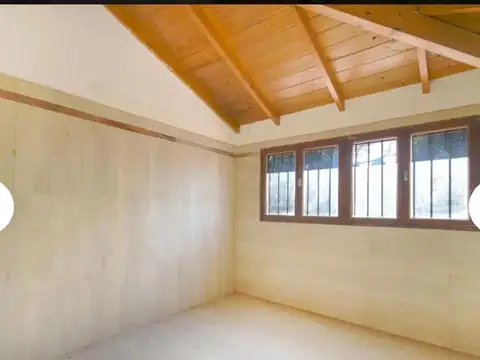 Casa 5 ambientes con 3 baños