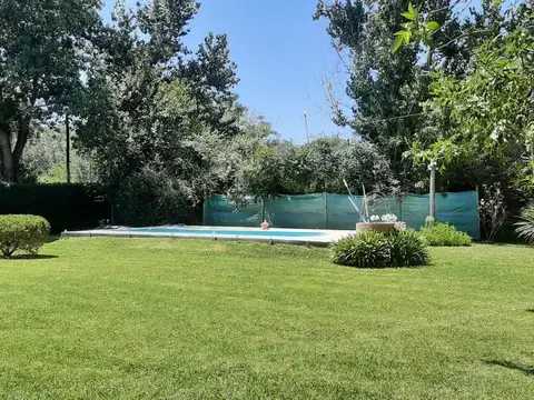VENTA QUINTA 3 AMBIENTES EN CARLOS SPEGAZZINI EZEIZA
