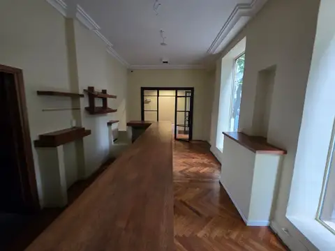 Local en Alquiler en Recoleta, $ 3.000.000