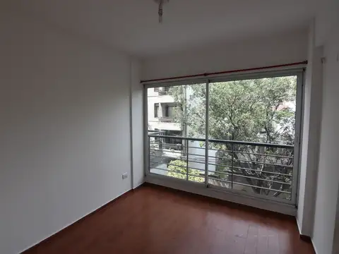 Departamento en Alquiler en Centro, $ 400.000