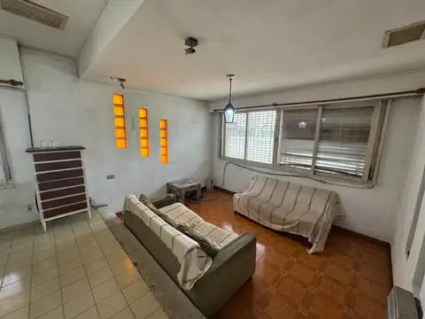 Casa en Venta en Ramos Mejía, USD 203.000