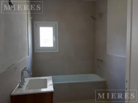 Casa en venta en Casuarinas del Pilar, Silverio Basabe 900, Zelaya