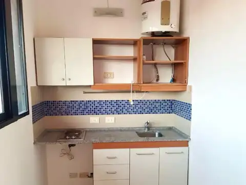 Monseñor Alberti 300, Piso 4