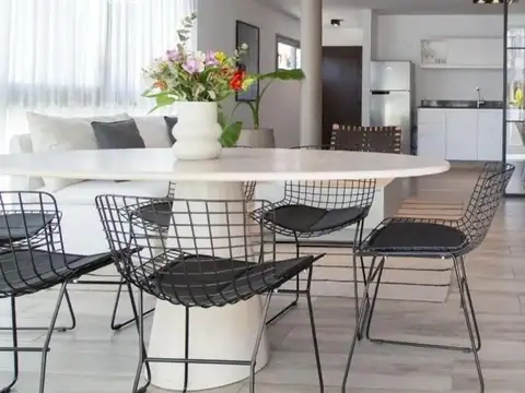 Dúplex 3 Ambientes Categoría con Palier Privado Pileta Sum