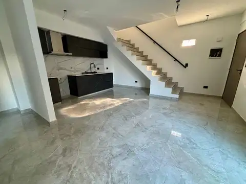 Departamento en Venta en Villa Luro, USD 159.900