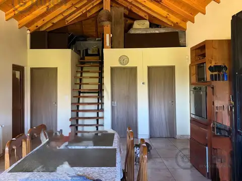 Casa 3 ambientes con 2 baños