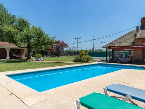 Casa en Cotos de la Alameda