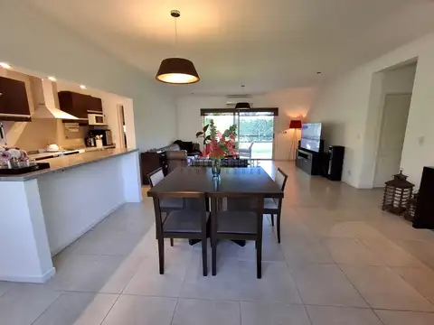 Casa  en Venta en La Cuesta, Pilar, G.B.A. Zona Norte