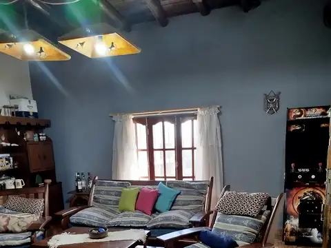 Quinta en Venta con 2 cocheras