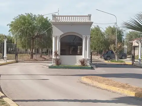 VENTA DE LOTE EN B° LA FONTANA C. SEGOVIA GLLEN
