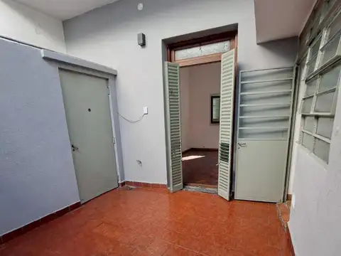 Depto Tipo Casa en Alquiler en Parque Avellaneda, $ 1.200.000