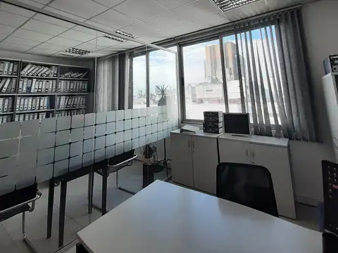Oficina en Alquiler en Rosario, USD 1.700