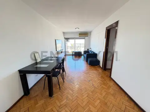 Oficina 4 ambientes con 1 baño