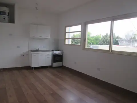 Departamento tipo casa en alquiler en Villa Urquiza