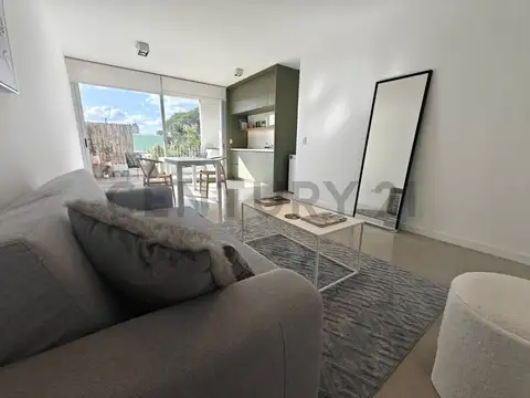 Departamento en Alquiler con 1 cochera