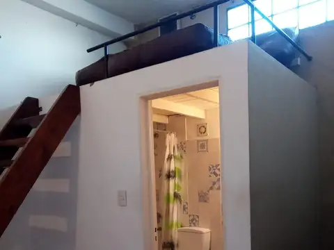 ALQUILER DE PH EN ADROGUÉ