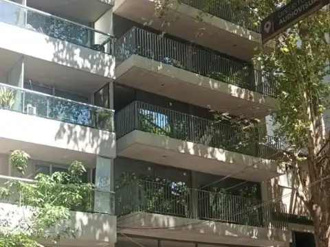 Oficina en Alquiler al Este