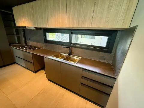 Casa en Alquiler en Canning, USD 3.500