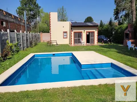 Santa Cruz e/ Misiones y Chubut