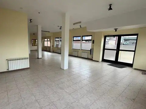 Oficina Monoambiente con 3 baños