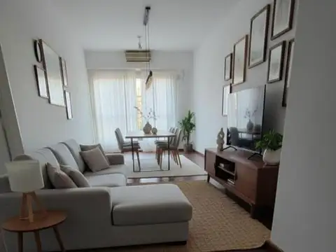Avenida Ovidio Lagos 100