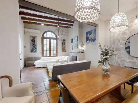 Casa 7 ambientes con 3 baños