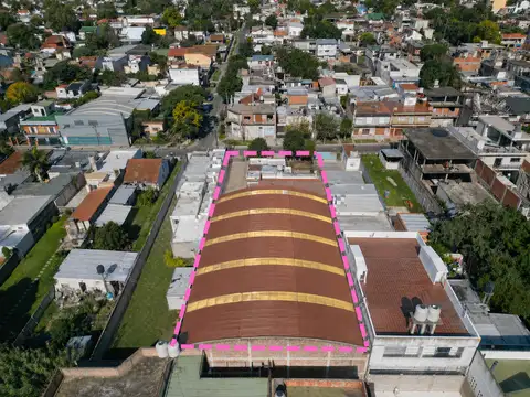 Galpon en Venta 30  mts Fondo