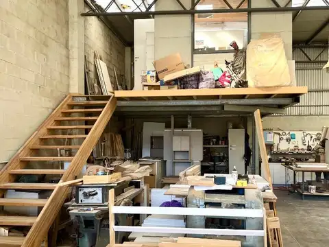 Galpon en Alquiler en Mundialista, USD 1.600