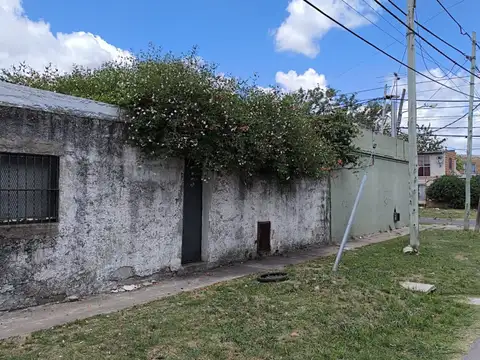 Vende Lote Esquina Posibilidad de Anexar Lote Lindero