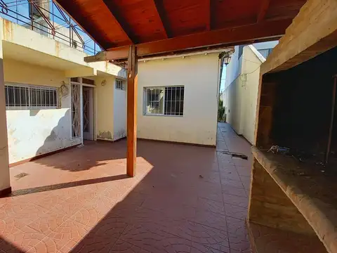 Domingo F. Sarmiento 2300