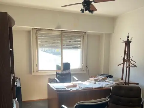 Av. Cordoba 1400, Piso 9