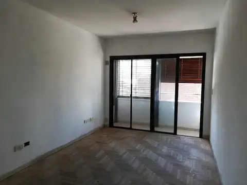 Departamento en Alquiler en La Plata, $ 590.000