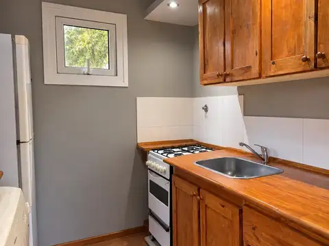 Depto Tipo Casa en Alquiler de 2 ambientes