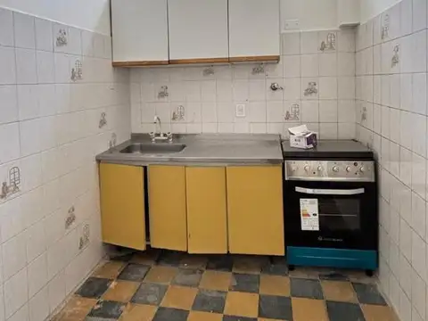 Depto Tipo Casa en Alquiler con 1 cocheras