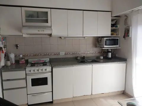 Depto Tipo Casa en Venta en Barrio Naón, USD 88.000