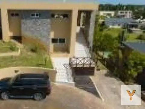 Casa en venta - 4 Dormitorios 7 Baños - Cochera - 470Mts2 - Pinamar