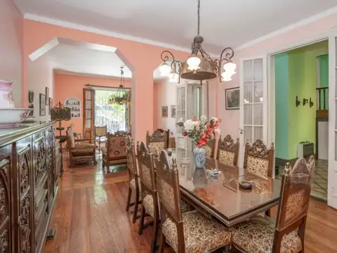 Casa en Venta con 1 cochera