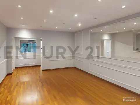 Venta Departamento 4 Ambientes con patio en Palermo Chico Amoblado con Cochera