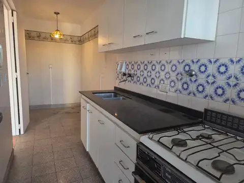 Departamento en Alquiler 50 años