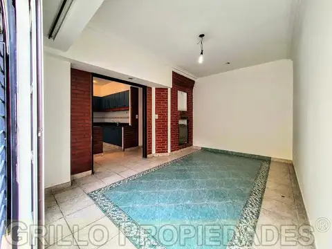 Depto Tipo Casa en Alquiler en San Justo, $ 700.000