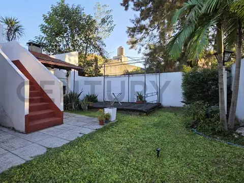 VTA CASA 4 AMB JARDÍN PARRILLA COCHERA PERMUTA