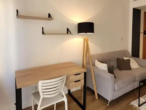 Teodoro García 2400, Piso 3