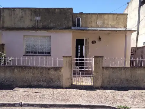 Casa en venta en zona comercial San Miguel