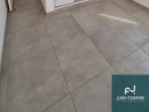 Dúplex en venta c/ cochera en La Merced