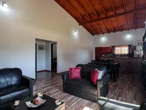 Casa en Venta con 1 cochera