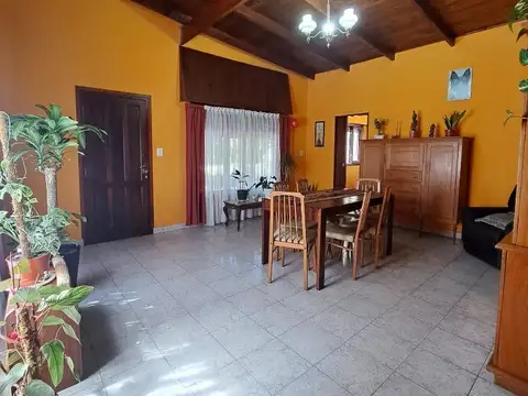Barrio Colina Alegre. Casa 3 amb